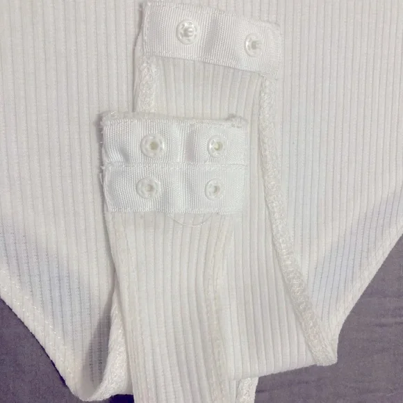 Hooked up NWT Tank style bodysuit size L - Picture 4 of 6